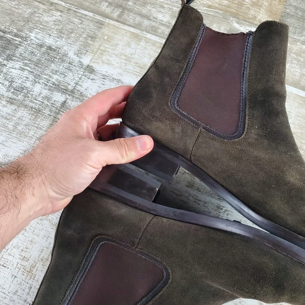 Thursday Boot Co. Mens Chelsea Boot Sz 9.5 Dark Olive Suede Elastic Side Panels